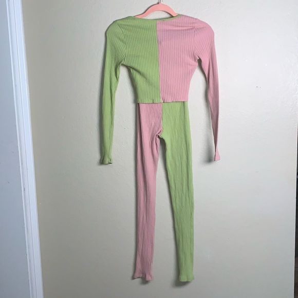 One by One Watermelon Colorblock leggings & crop top set - Medium - Picture 5 of 5